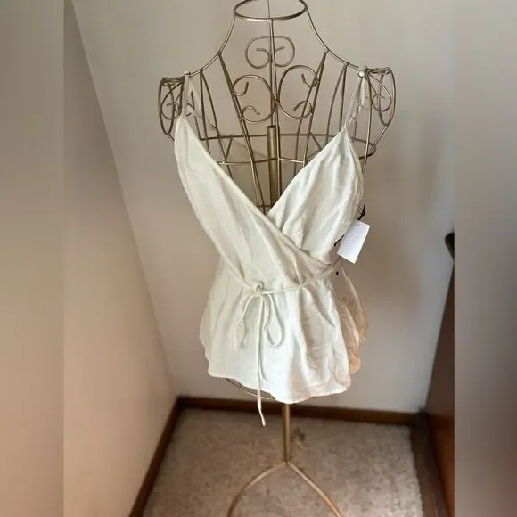 NWT Treasure & Bond Linen Blend Wrap Top White Size XS new with tags - Picture 1 of 11